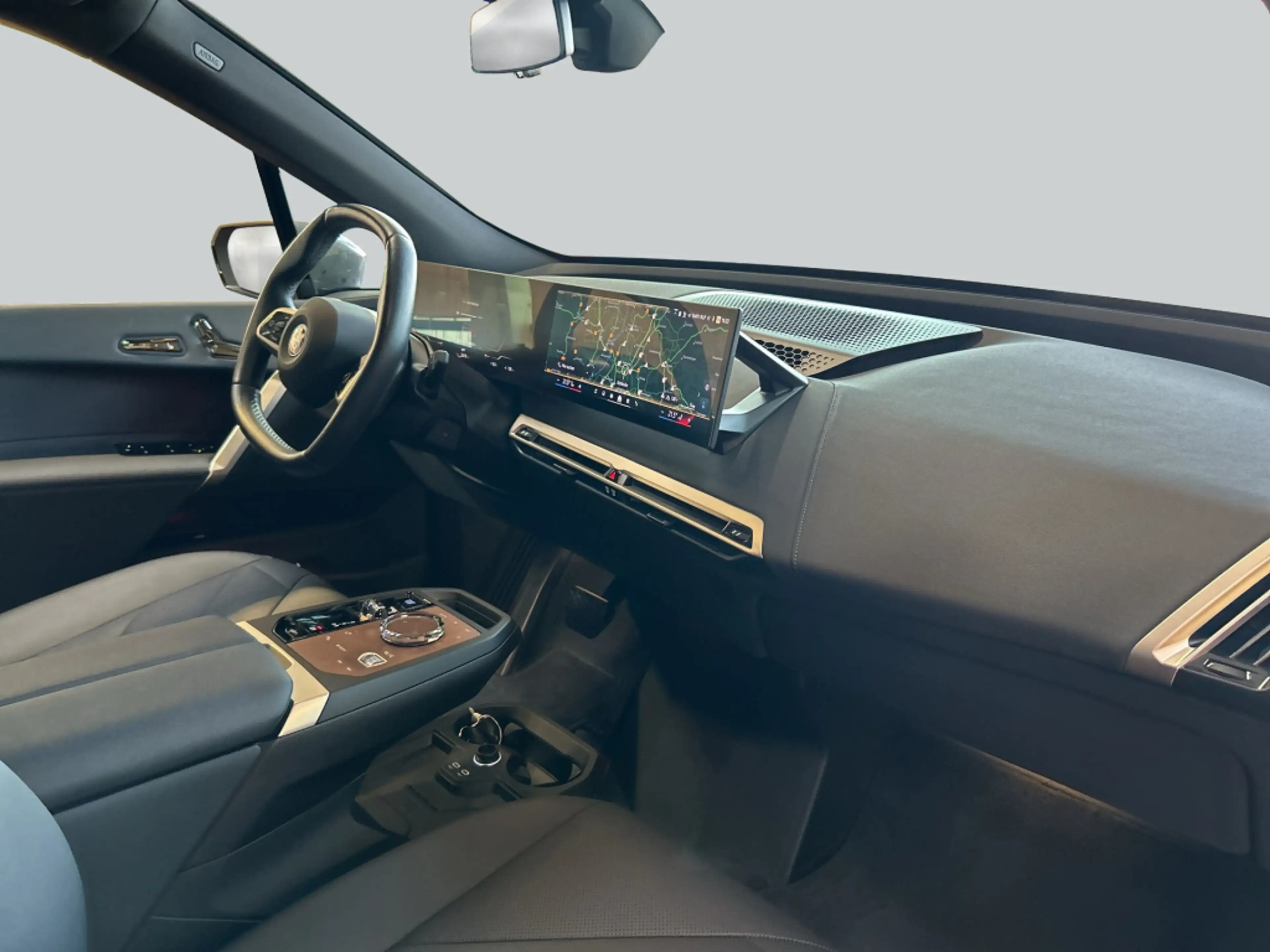 BMW iX xDrive40 AHK Navi H&K SHZ — photo 17