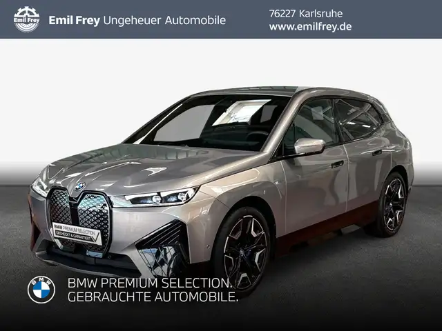 BMW iX xDrive40 AHK Navi H&K SHZ