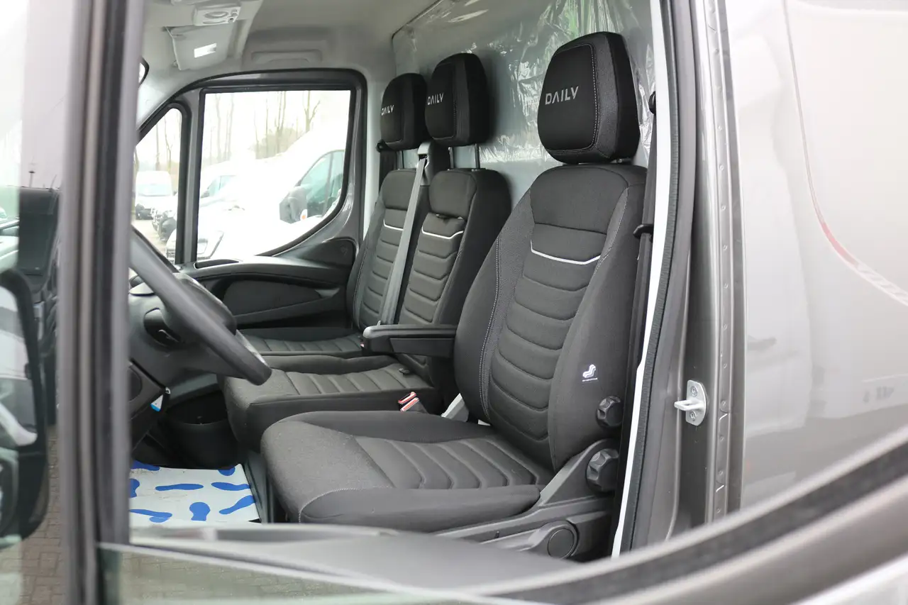 Iveco Daily 2024 — фото 16