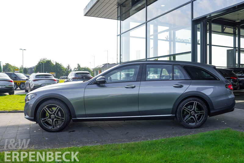 Mercedes-Benz E 400 E 400 d 4MATIC T-Modell All-Terrain — photo 2