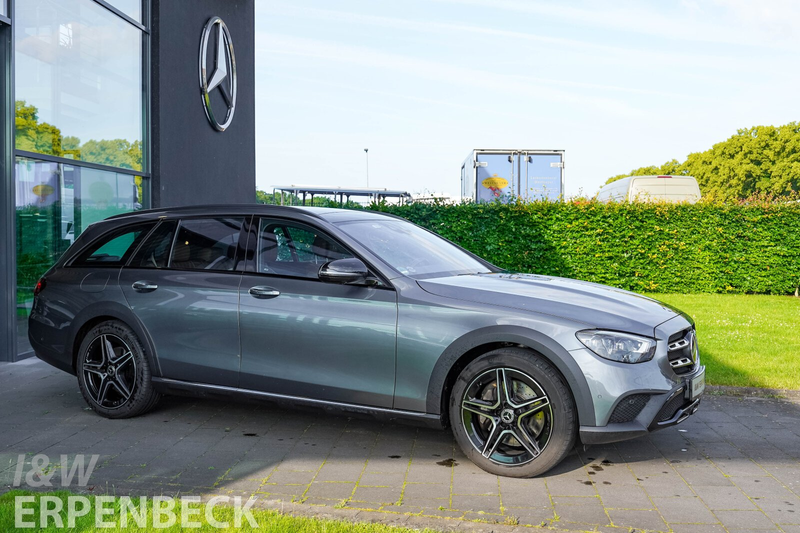 Mercedes-Benz E 400 E 400 d 4MATIC T-Modell All-Terrain — photo 4