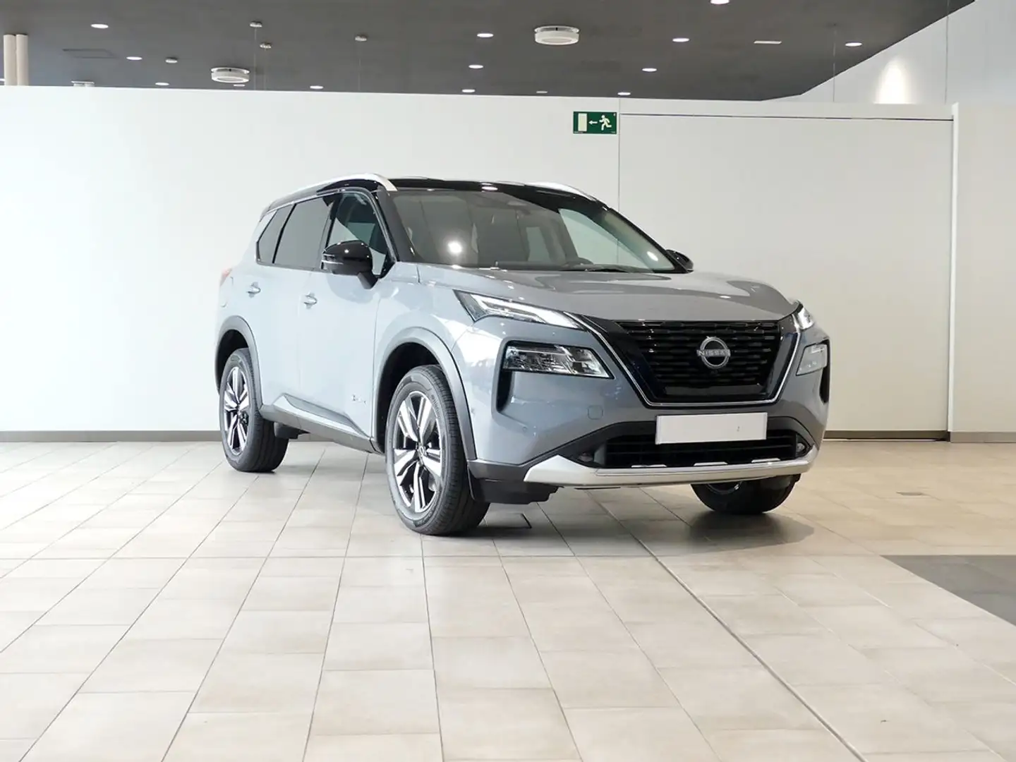 Nissan X-Trail 1.5 EREV E-4ORCE 213 TEKNA 213 5P Gris - 2