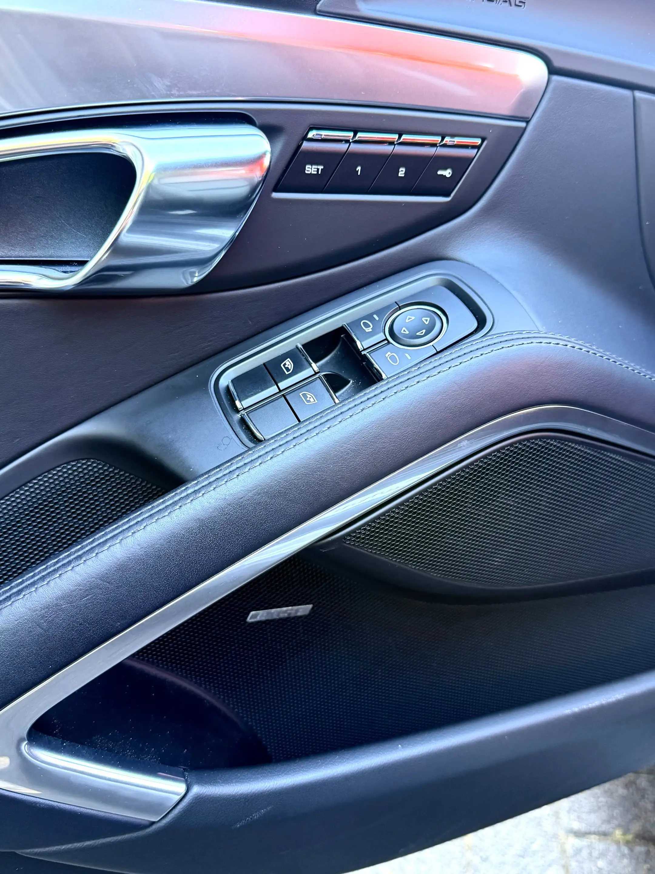 Porsche 911 3.0 Carrera — photo 13