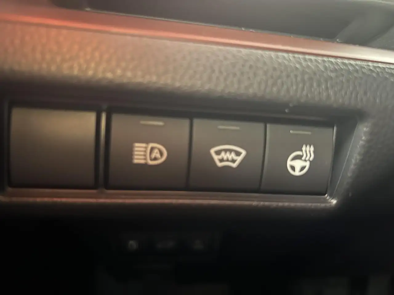 Toyota Prius Prime снимка Toyota Prius Prime
