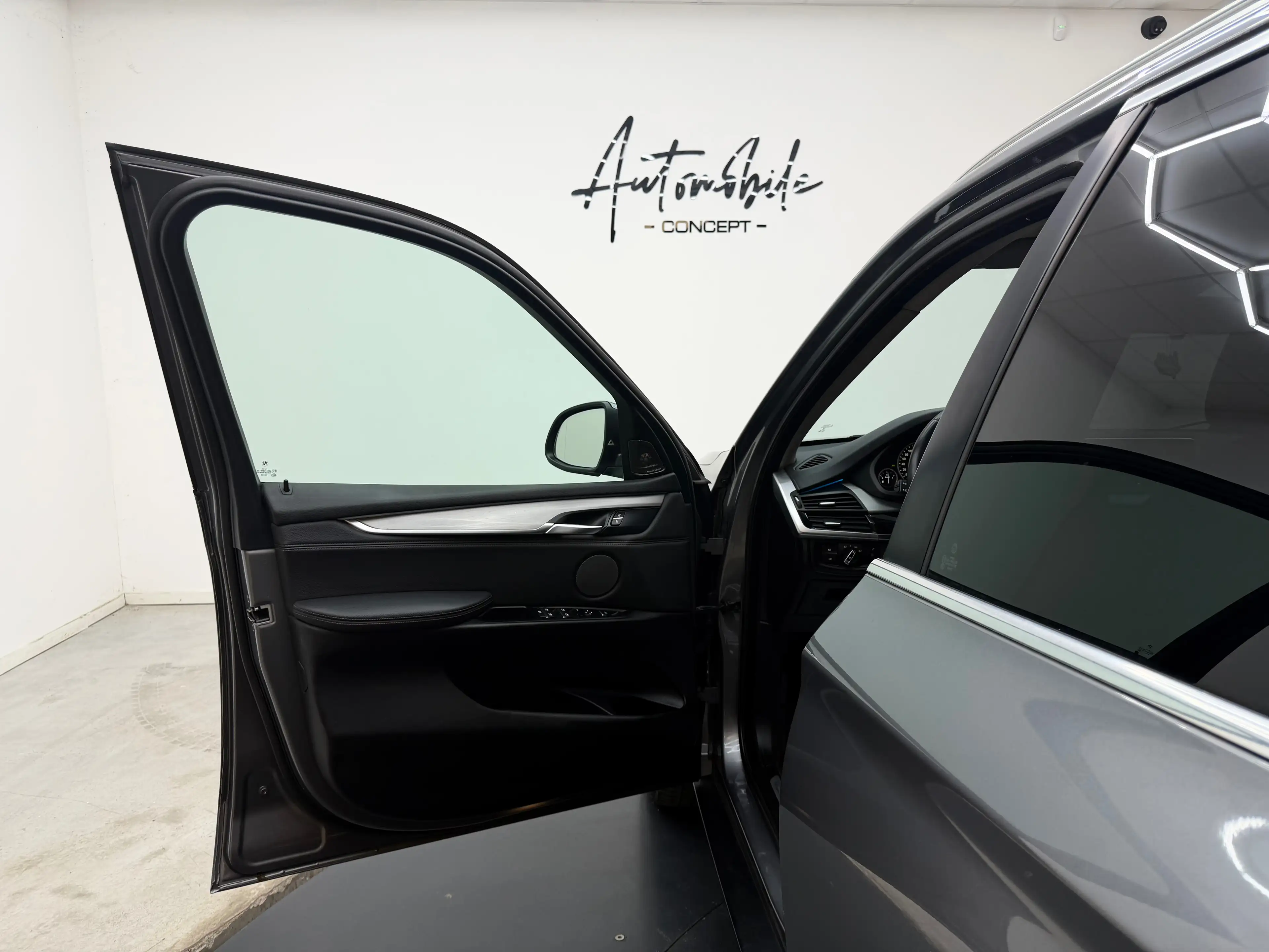 BMW X5 ✅1AN GARANTIE✅UTILITAIRE ✅PANO✅EURO 6B✅REMORQUE✅TVA DÉDUCTIBLE — photo 12
