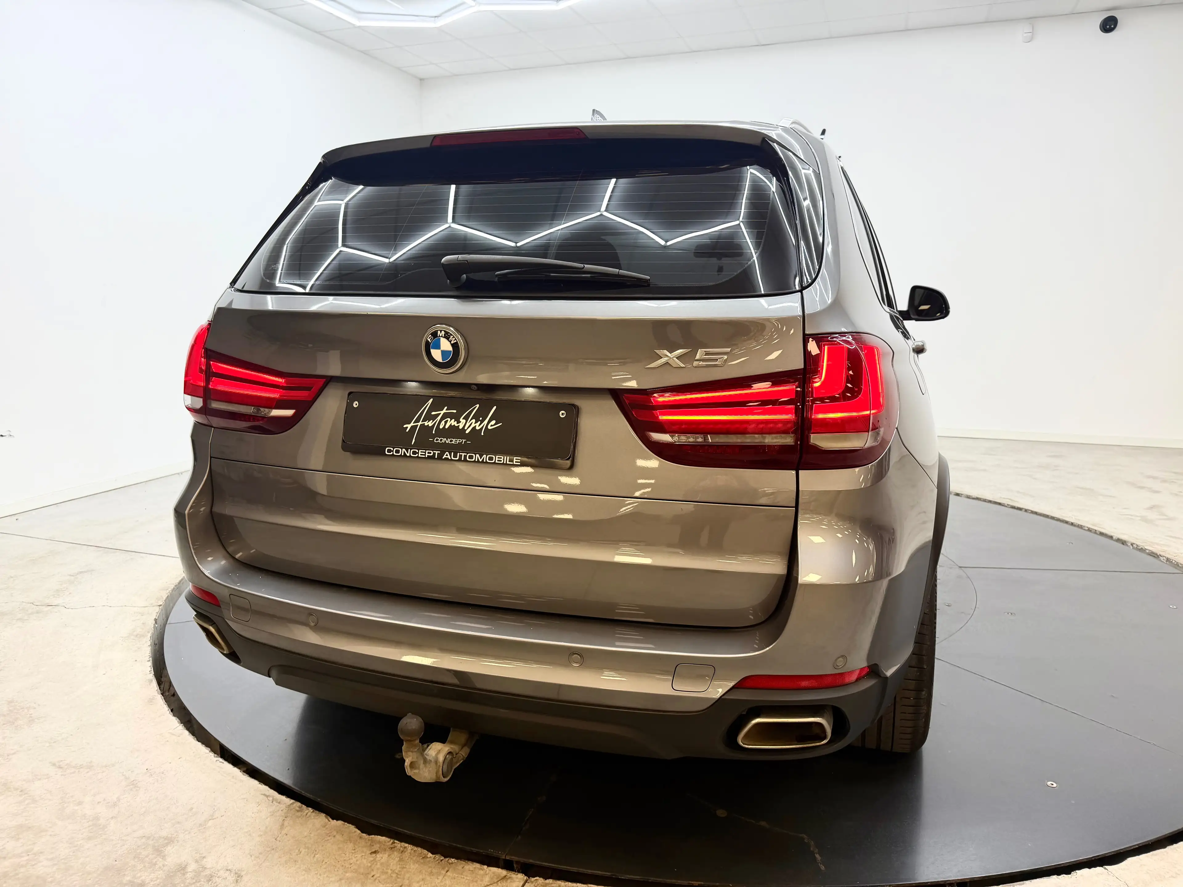 BMW X5 ✅1AN GARANTIE✅UTILITAIRE ✅PANO✅EURO 6B✅REMORQUE✅TVA DÉDUCTIBLE — photo 10