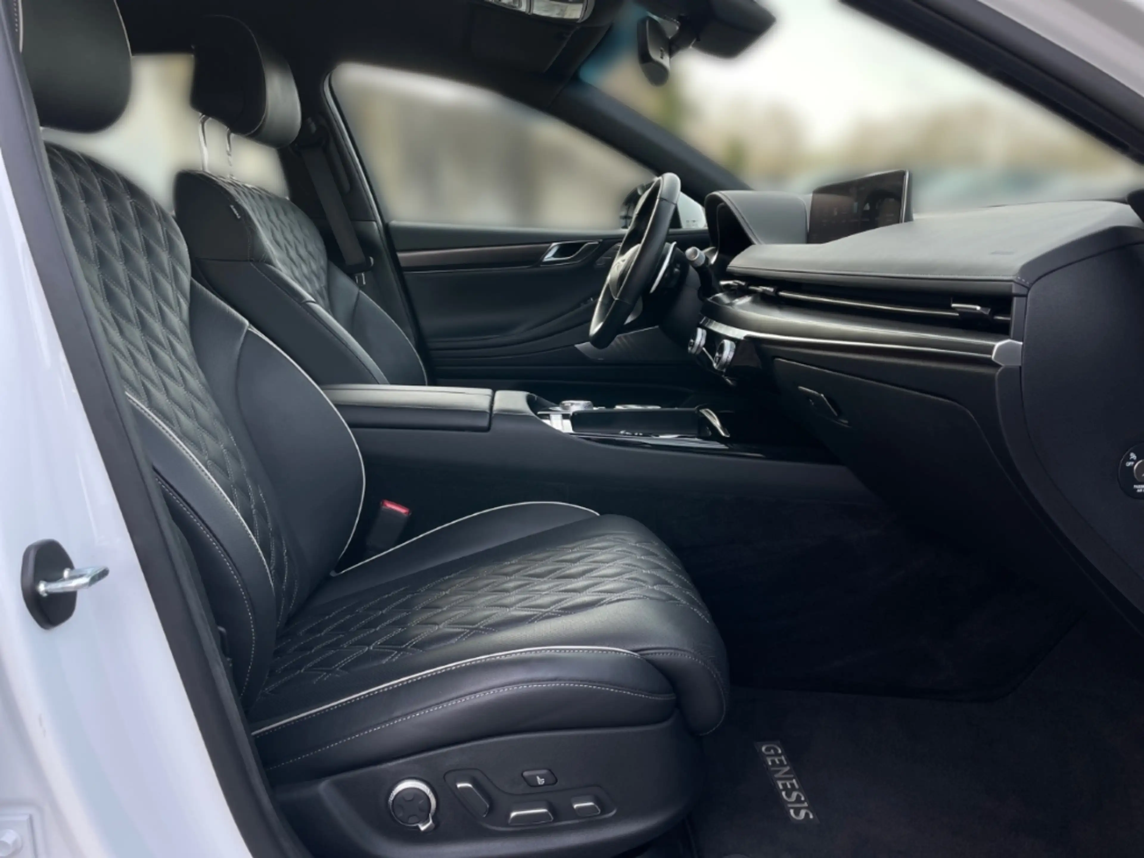 Genesis G80 Sport AD Leder LED ACC Carplay — photo 15