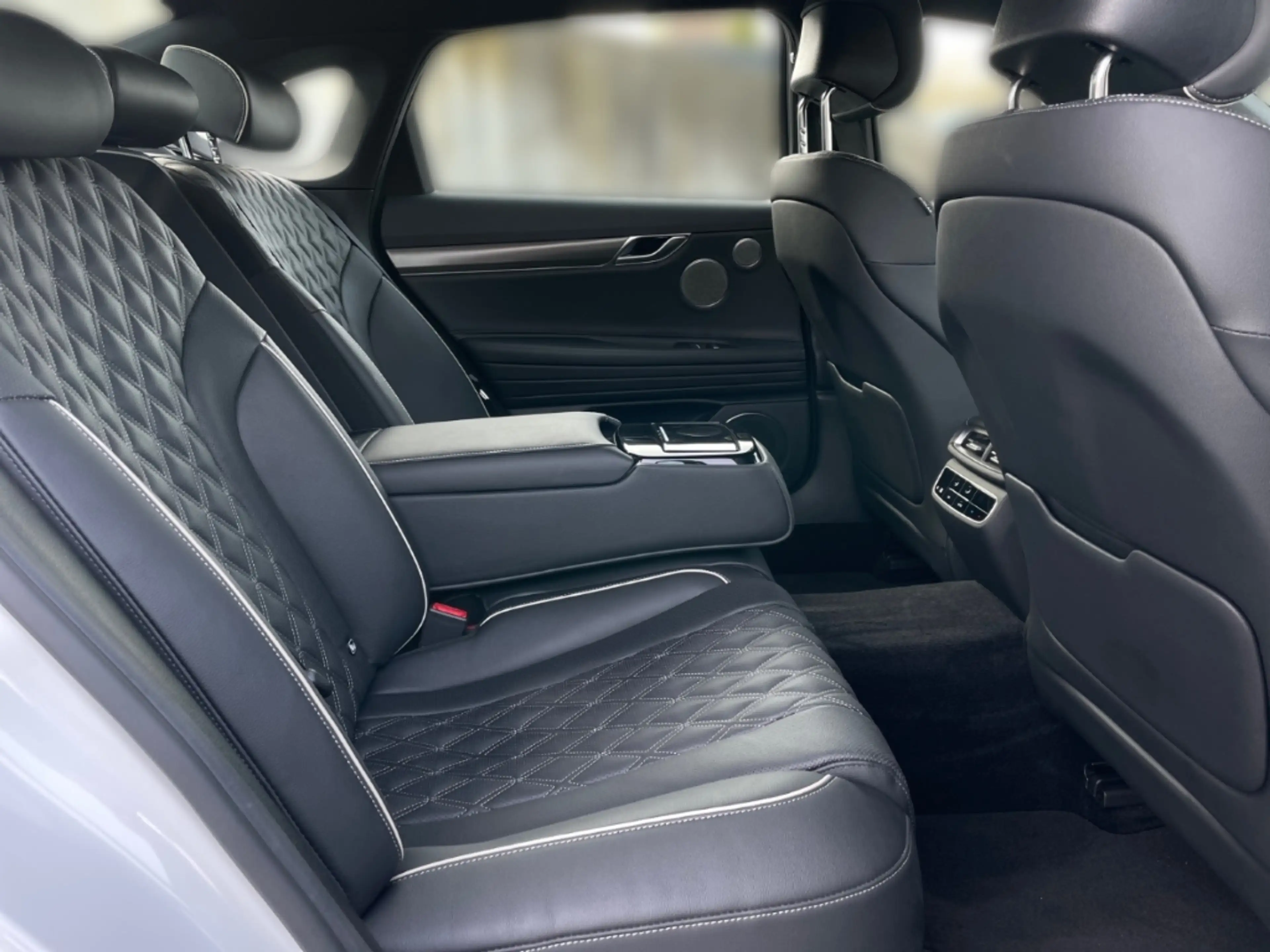 Genesis G80 Sport AD Leder LED ACC Carplay — photo 14