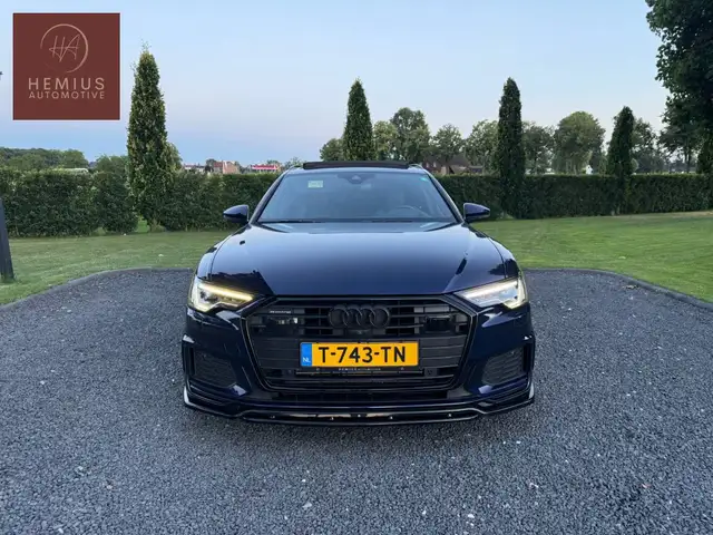 Audi A6 view 5