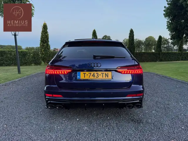 Audi A6 view 4