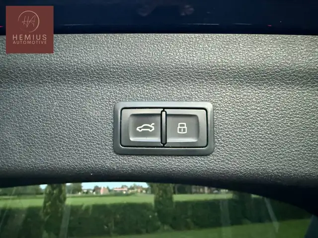 Audi A6 view 15