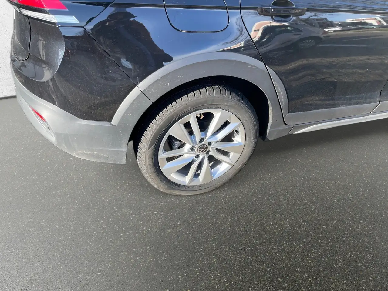 Volkswagen Taigo Goal APPLINK KEYLESS MATRIX ACC PDC SHZ 4SEASON 19