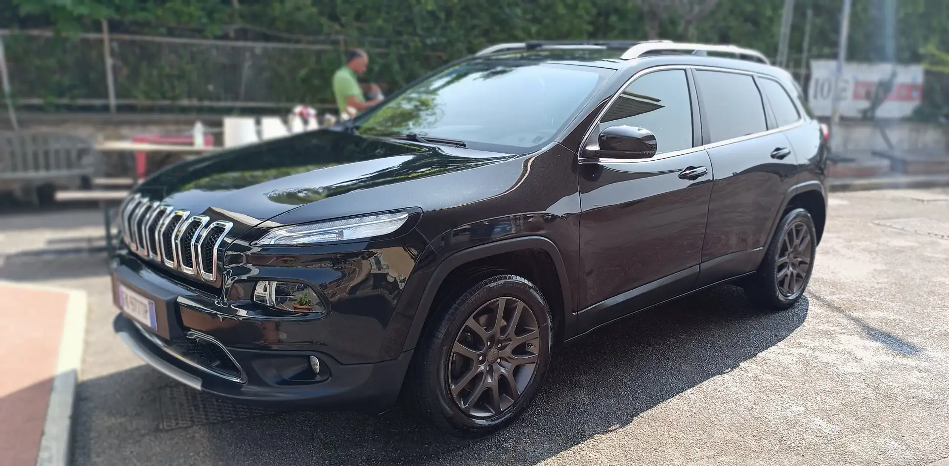 Jeep Cherokee 2.2 limited Noir - 1