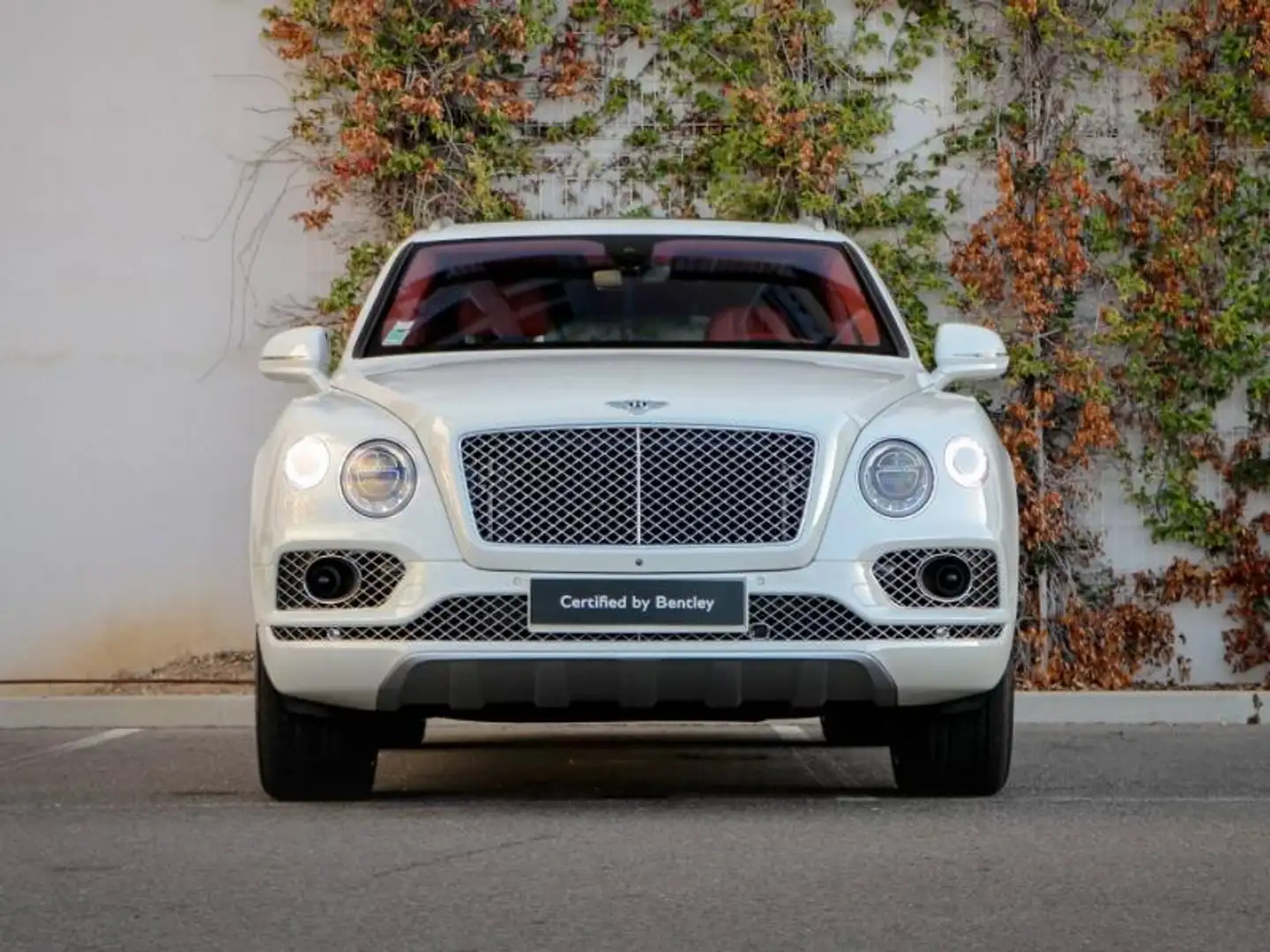 Bentley Bentayga V8 4.0 550ch Weiß - 2