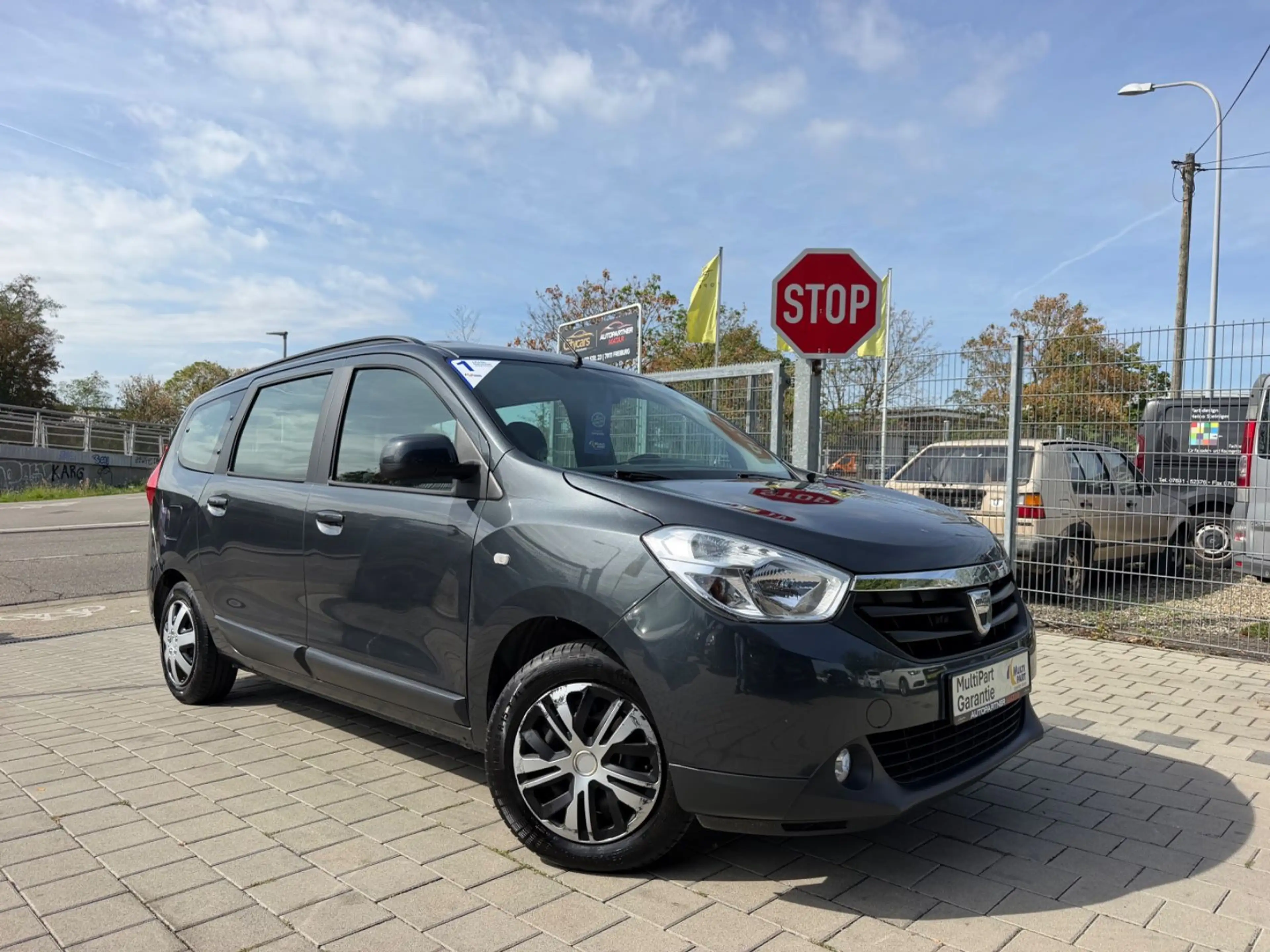 Dacia Lodgy Laureate Garantie Tüv Servic Neu