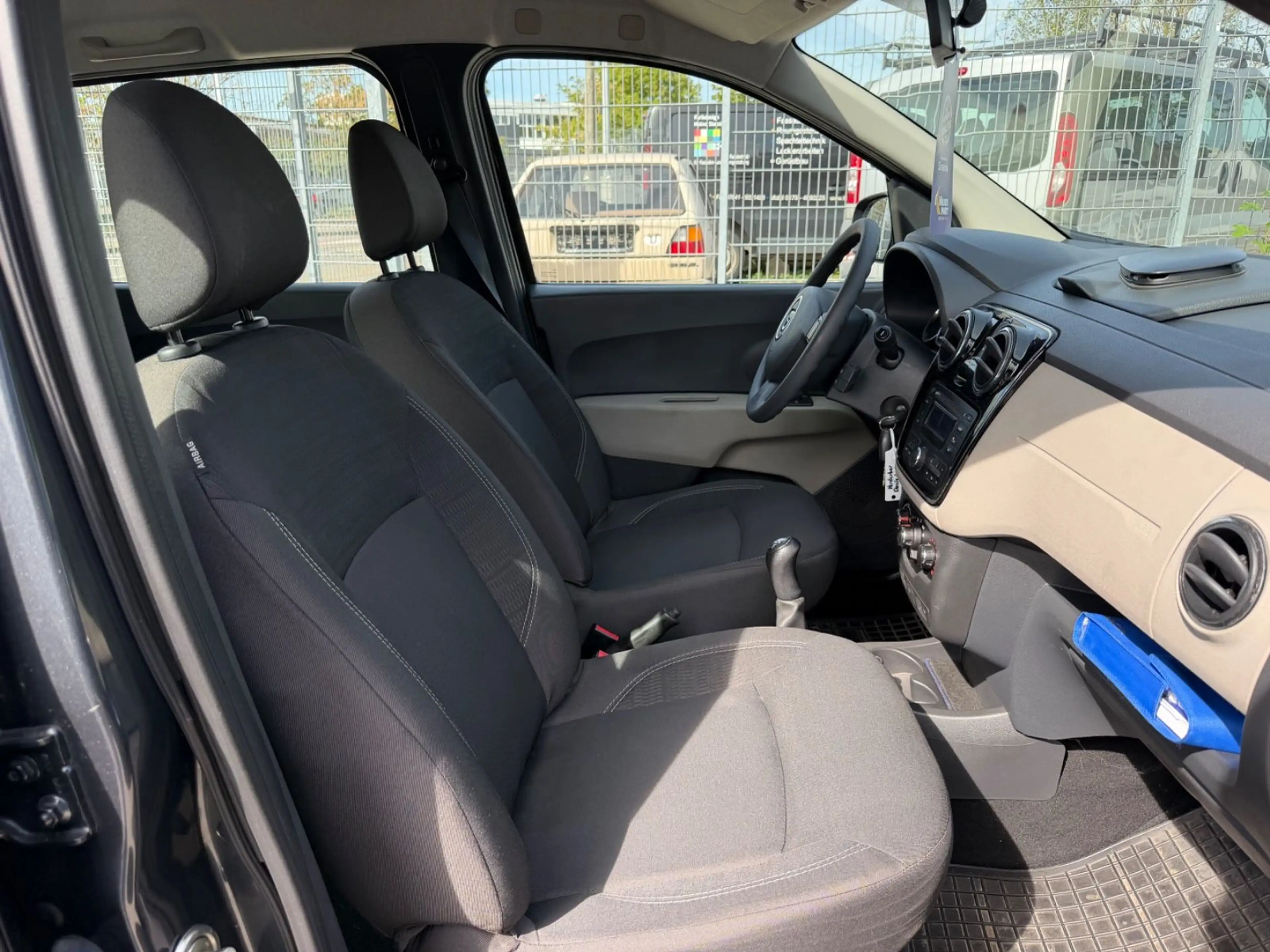 Dacia Lodgy Laureate Garantie Tüv Servic Neu — photo 15