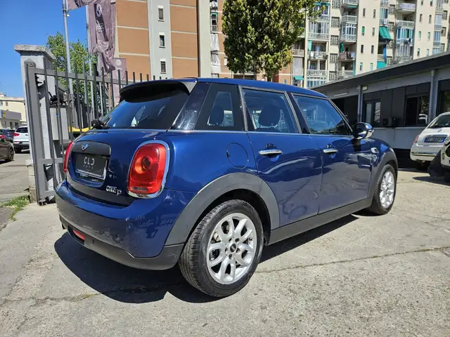 Mini One view 3