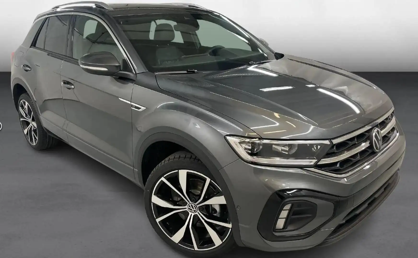 Volkswagen T-Roc R-Line 1.5 TSI DSG - 1