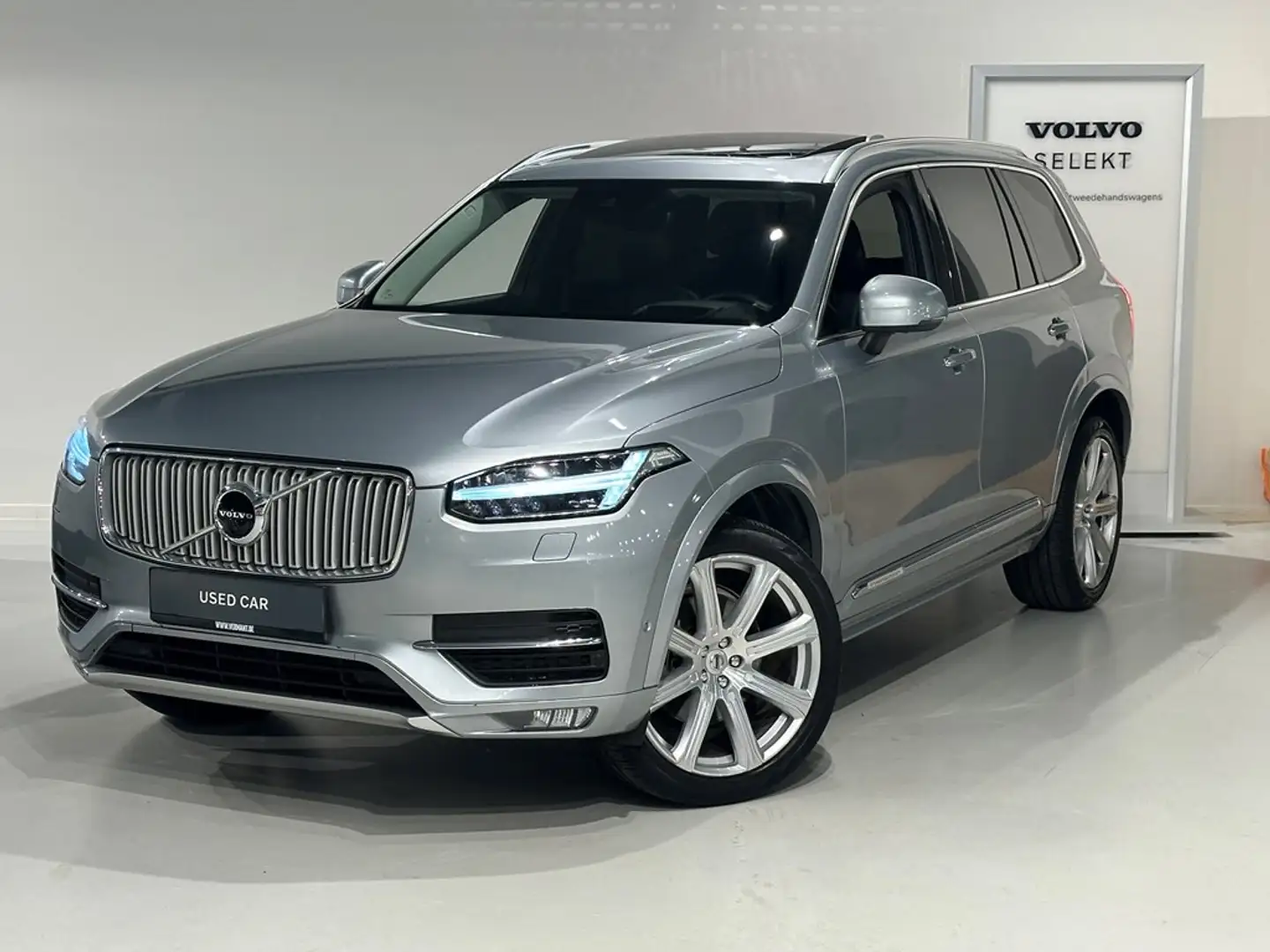 Volvo XC90 D5 Inscription Automaat 7 PL + LUCHTVERING/PANO DA Gris - 1