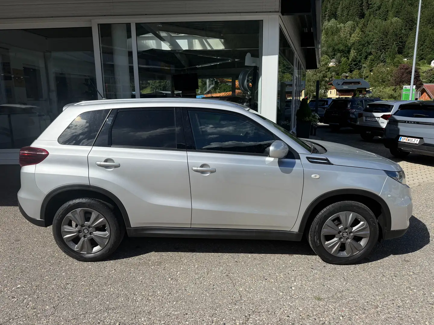 Suzuki Vitara Vitara 1,4 Hybrid ALLGRIP shine Silber - 2