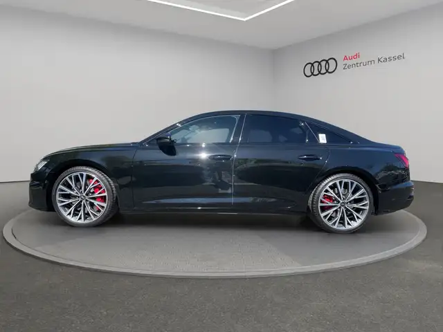 Audi S6 view 4