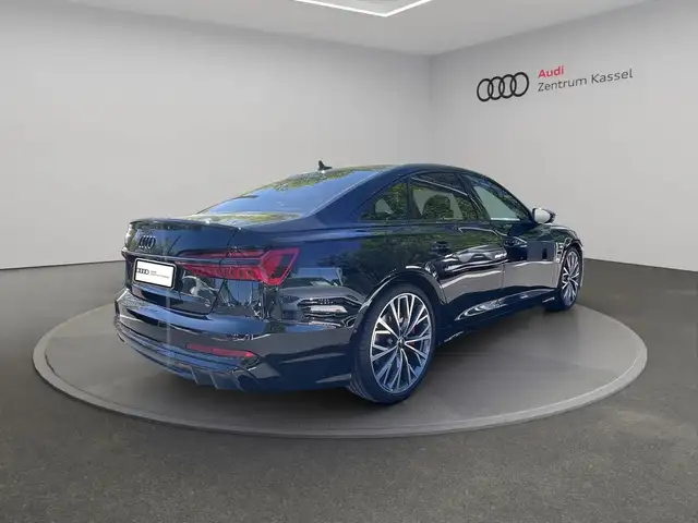 Audi S6 view 7