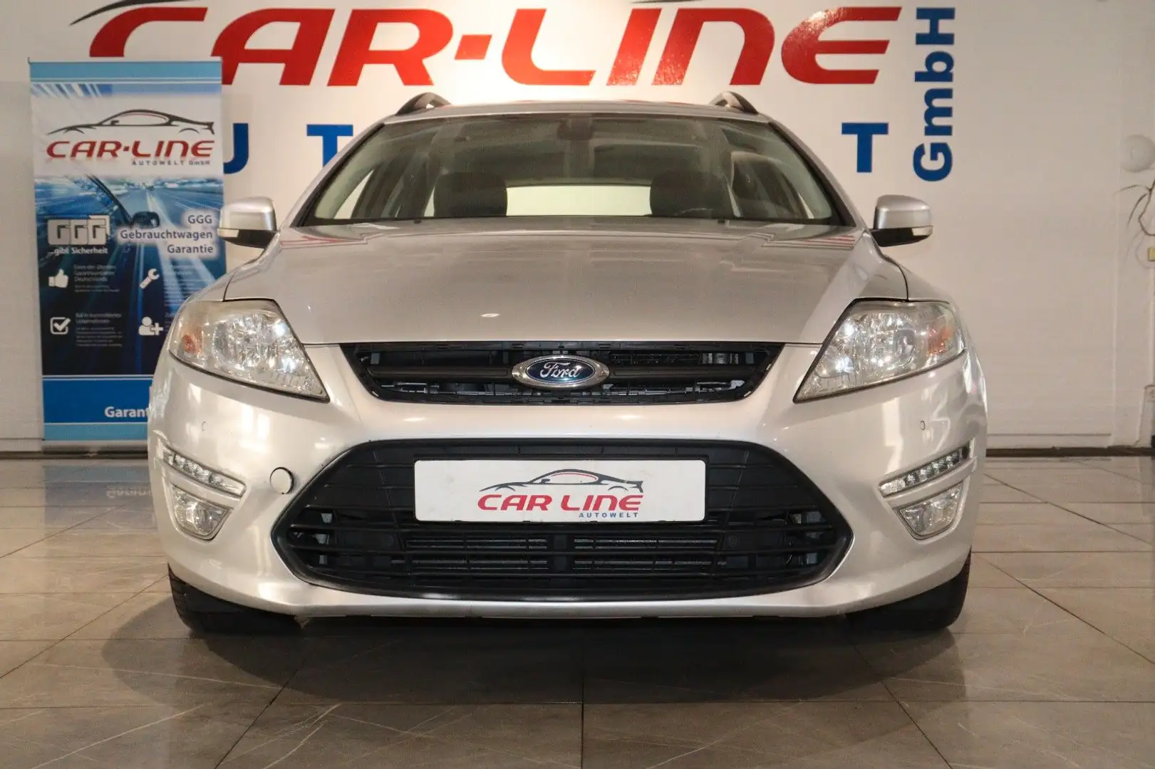 Ford Mondeo Turnier Trend Automatik*Navi*PDC* Silber - 2