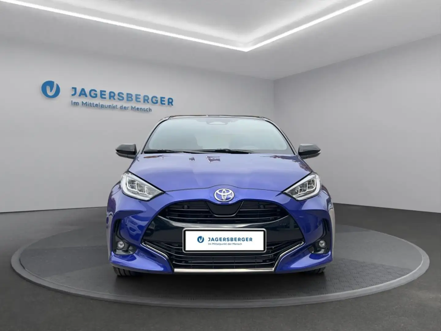 Toyota Yaris 1,5 VVT-i Hybrid Style Blau - 2