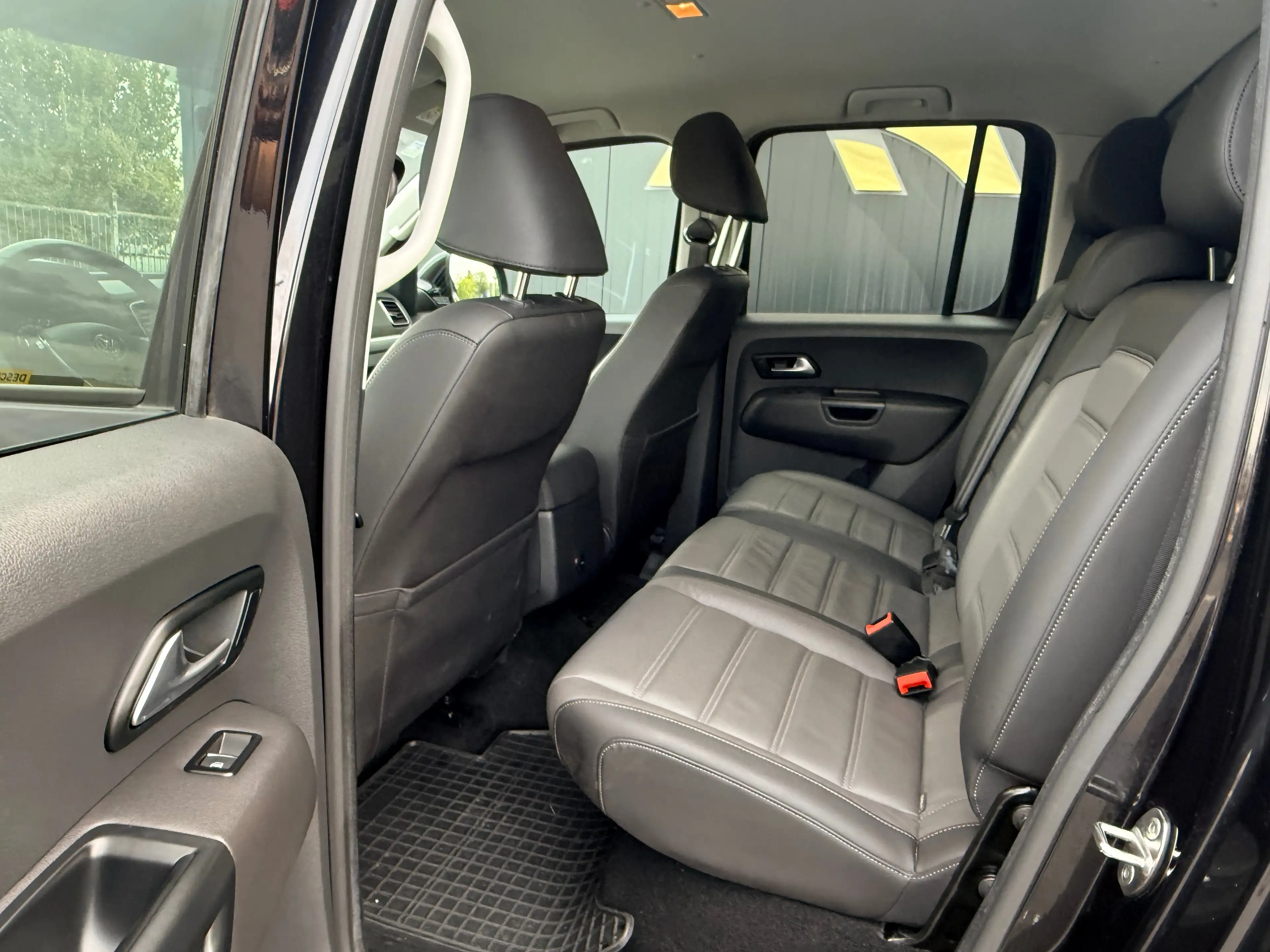 Volkswagen Amarok 3.0 V6 TDi 258CV 4-MOTION HIGHLINE HARDTOP 1 PROPRIETAIRE — photo 5