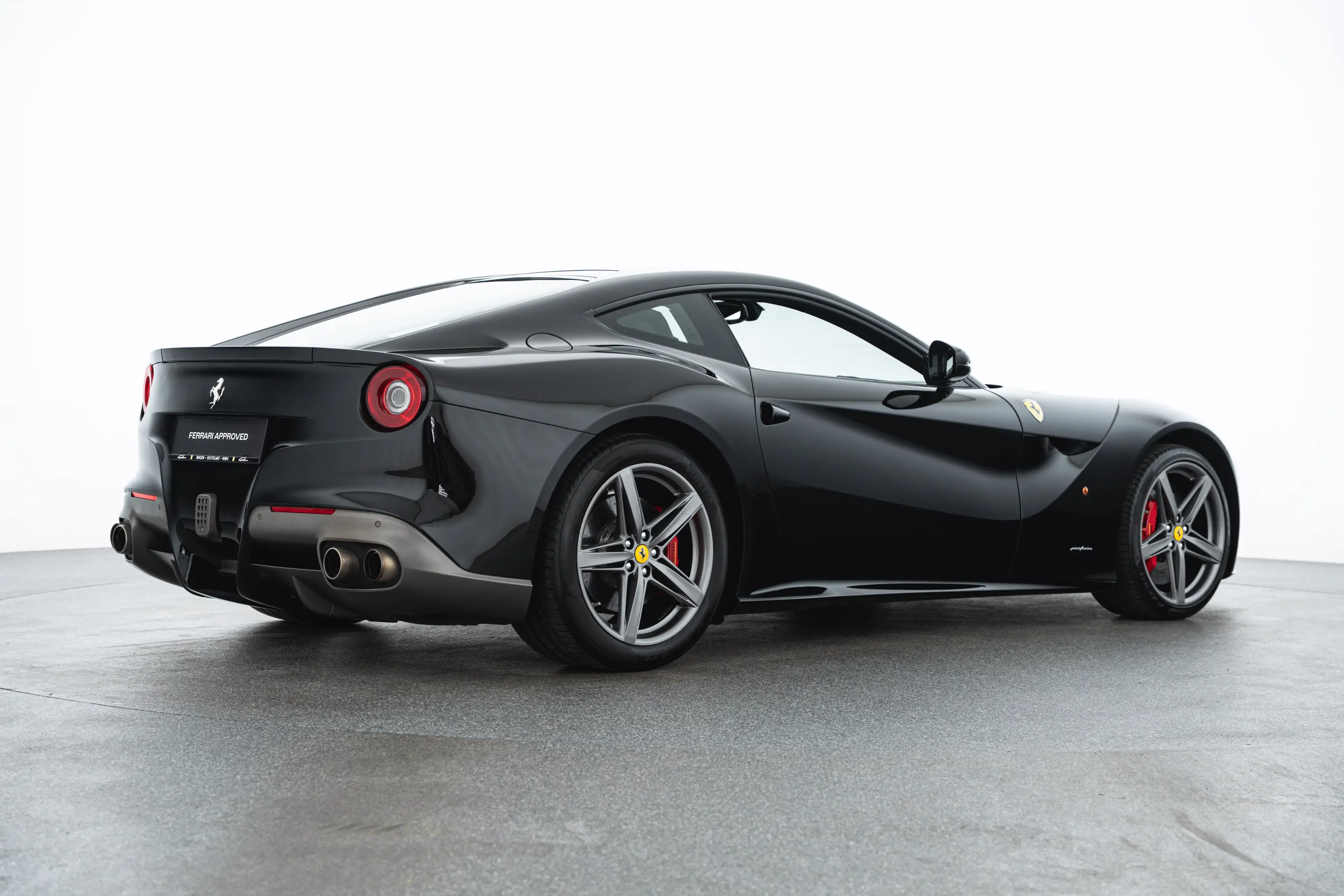 Ferrari F12 F12 Berlinetta — photo 5