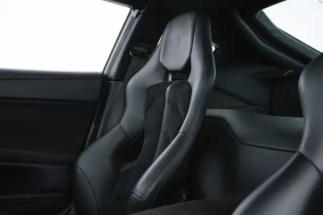 Ferrari F12 F12 Berlinetta Ansicht 34