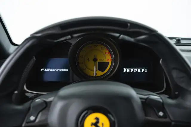 Ferrari F12 F12 Berlinetta Ansicht 16