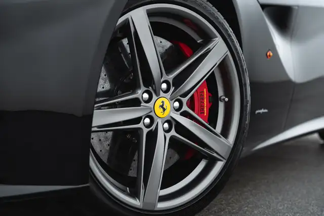 Ferrari F12 F12 Berlinetta Ansicht 46