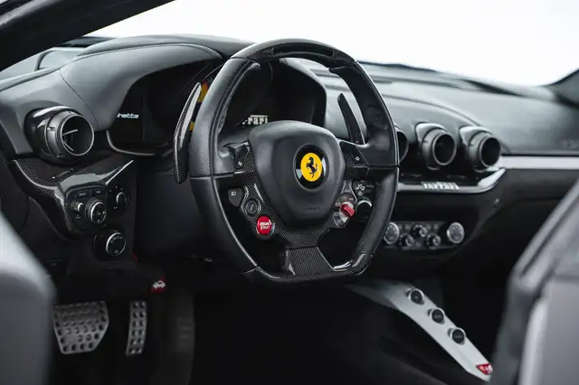 Ferrari F12 F12 Berlinetta Ansicht 15