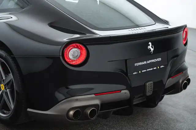 Ferrari F12 F12 Berlinetta Ansicht 48