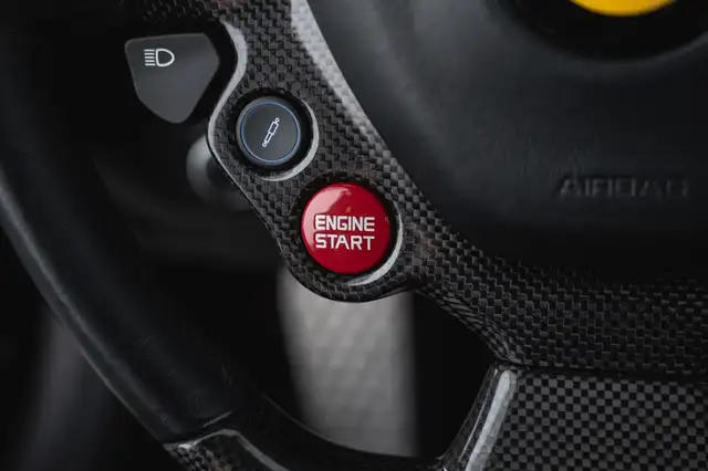 Ferrari F12 F12 Berlinetta Ansicht 39