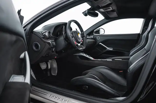 Ferrari F12 F12 Berlinetta Ansicht 14