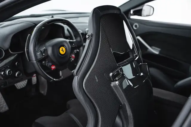 Ferrari F12 F12 Berlinetta Ansicht 36