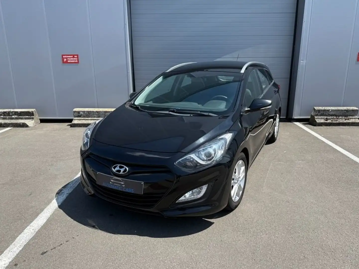 Hyundai i30 i30 SW 1.6 AUTOMATIQUE - AIRCO Negro - 1
