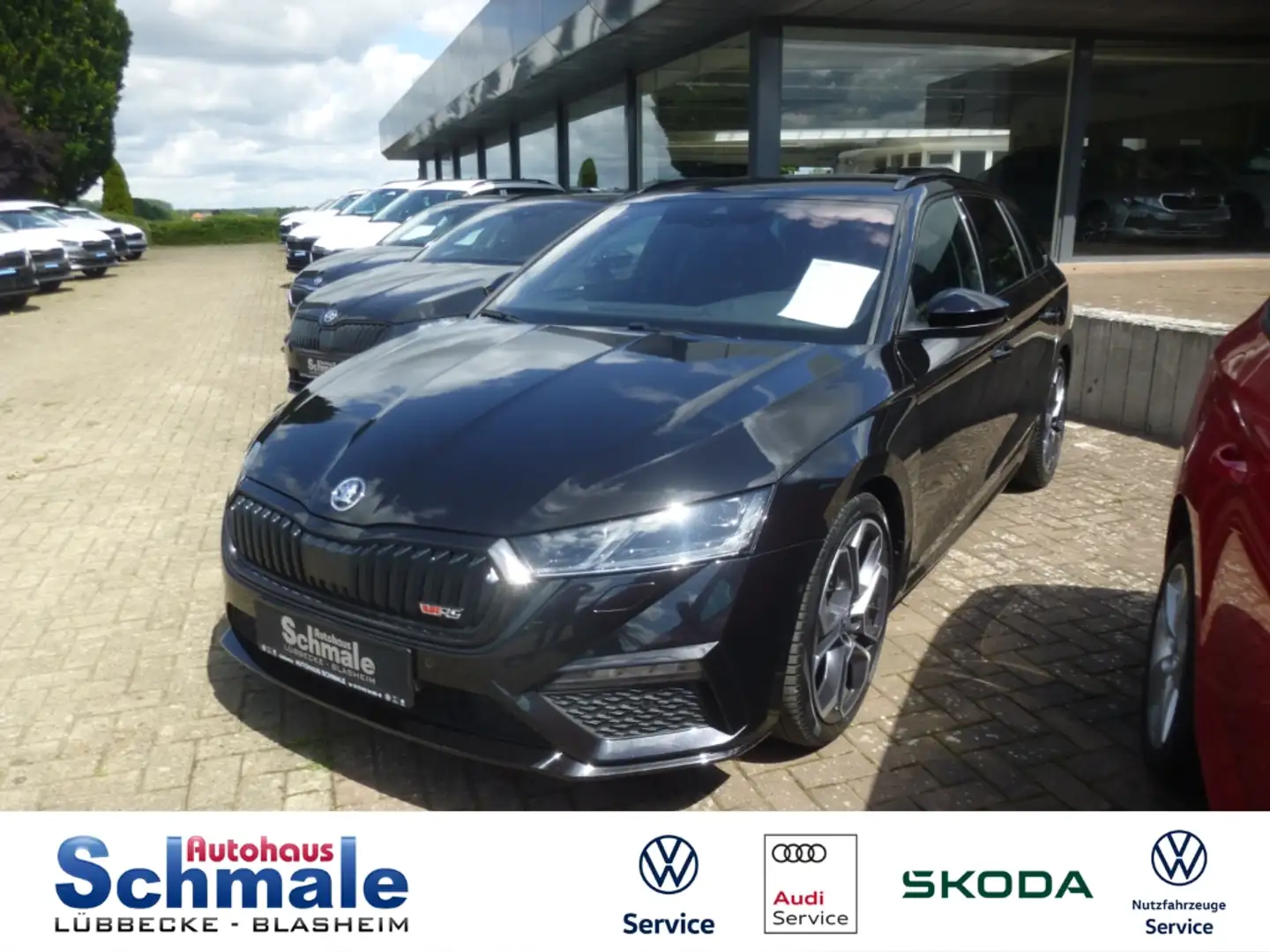 Skoda Octavia Combi RS Plus 2.0 TDI Massagesitze Navi Kamera Vol Zwart - 1