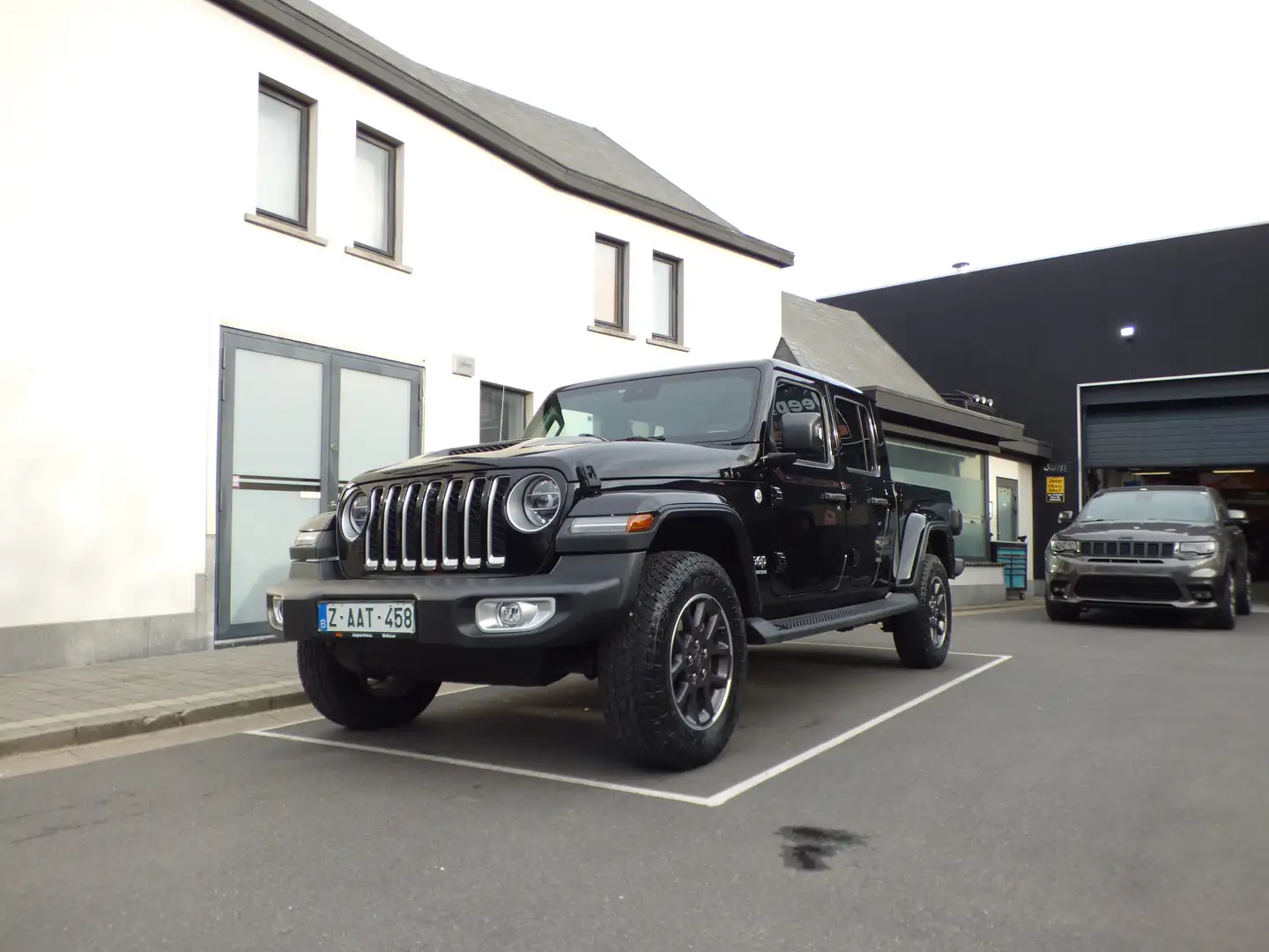 Jeep Gladiator Gladiator 3.0V6 **Overland** 7800km!!!!! Zwart - 1