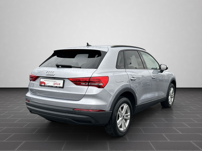 Audi Q3 45 TFSI e S tronic ASSISTENZ PAKET RÜCKFAHRKA — photo 2