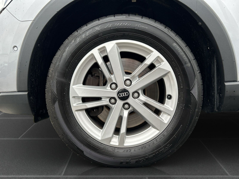 Audi Q3 45 TFSI e S tronic ASSISTENZ PAKET RÜCKFAHRKA — photo 3