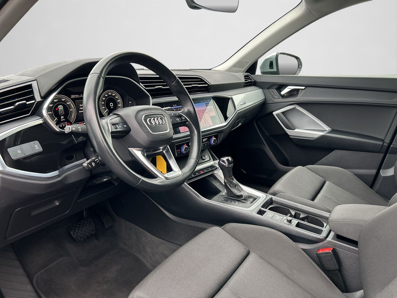 Audi Q3 45 TFSI e S tronic ASSISTENZ PAKET RÜCKFAHRKA — photo 5