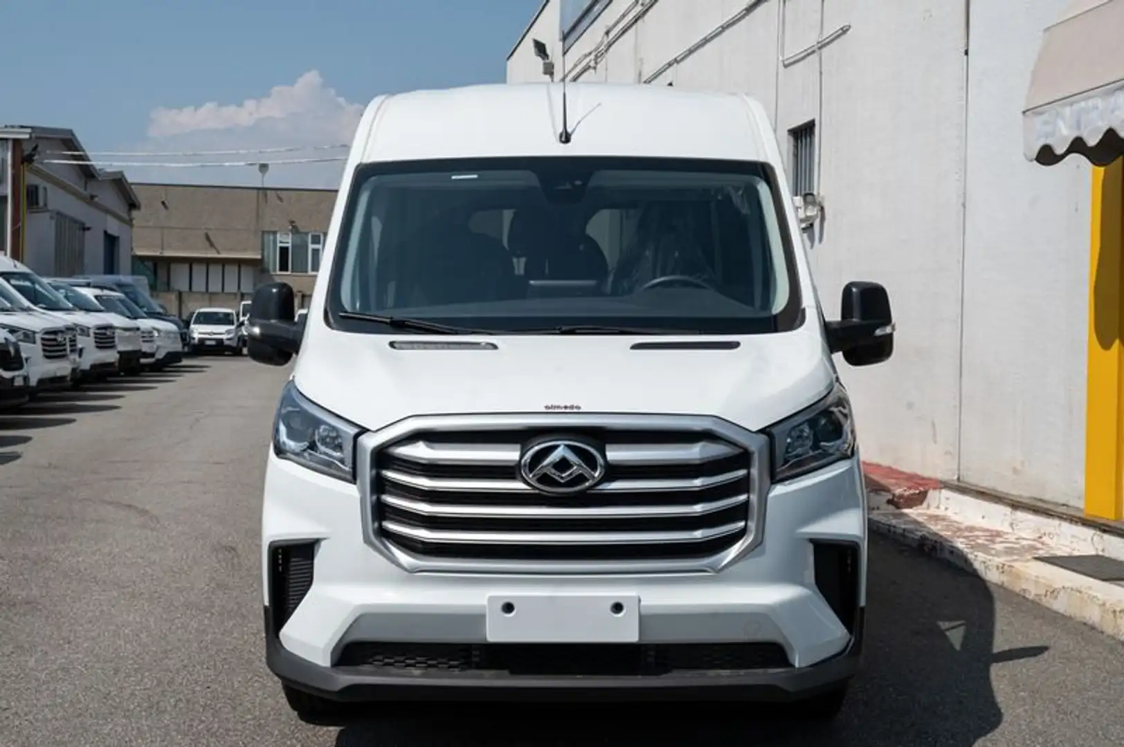 Maxus Deliver9 2.0CRDI 150CV Combi 9 POSTI Bianco - 2