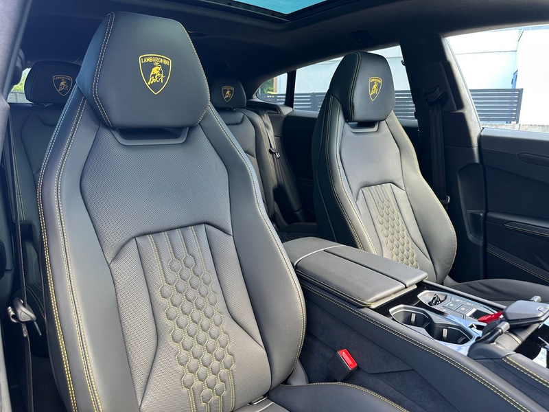 Lamborghini Urus Urus SE *AKRAPOVIČ*STOCK*B&O*STYLE*PANO*23" — photo 15