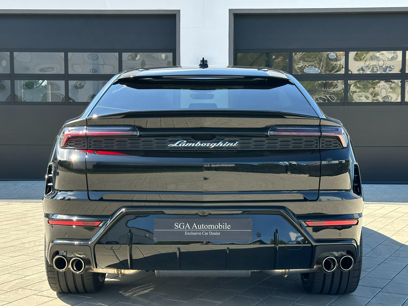 Lamborghini Urus Urus SE *AKRAPOVIČ*STOCK*B&O*STYLE*PANO*23" — photo 7