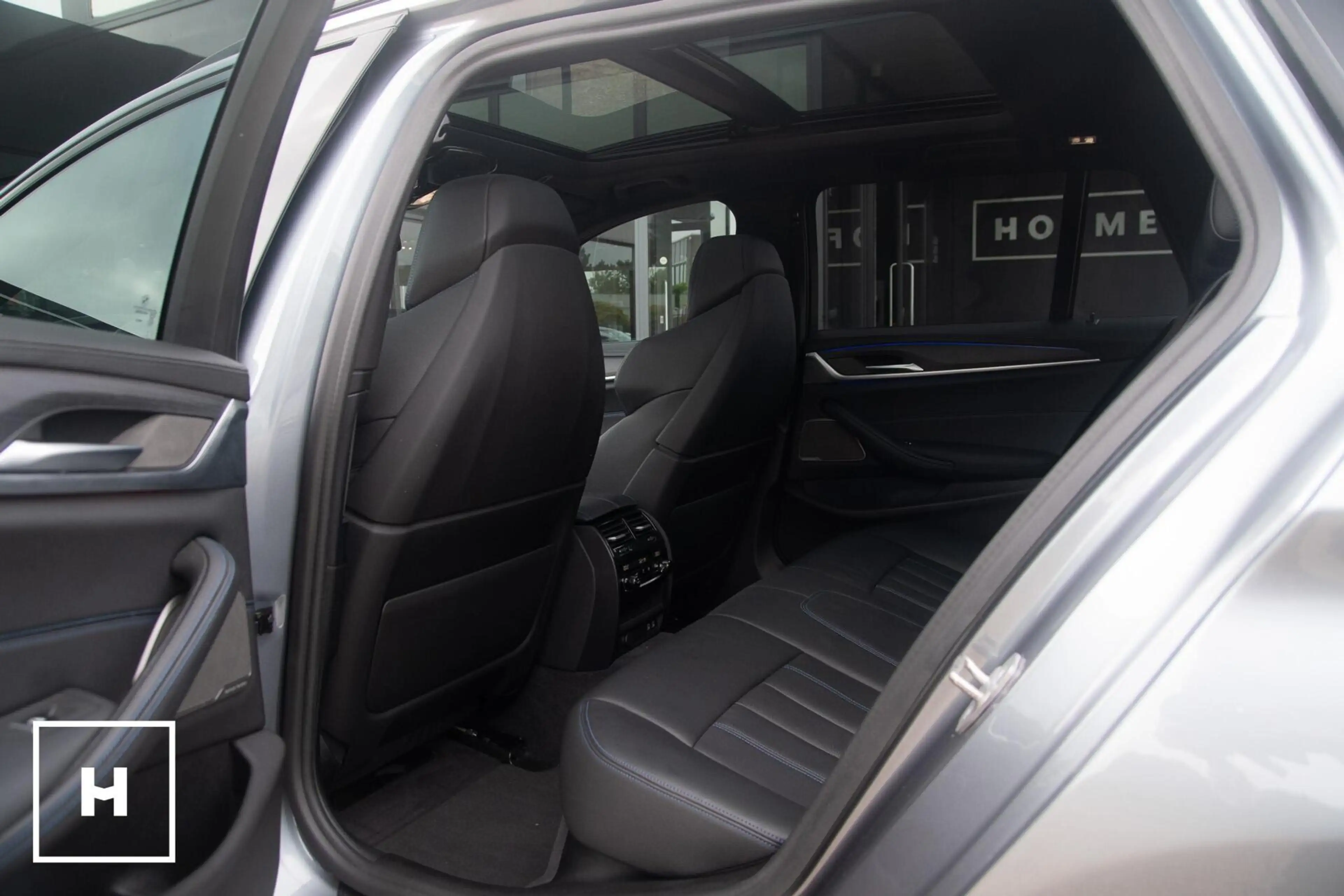 BMW 540 5-serie Touring 540i xDrive M-Sport | M-Stoelen! | — photo 23