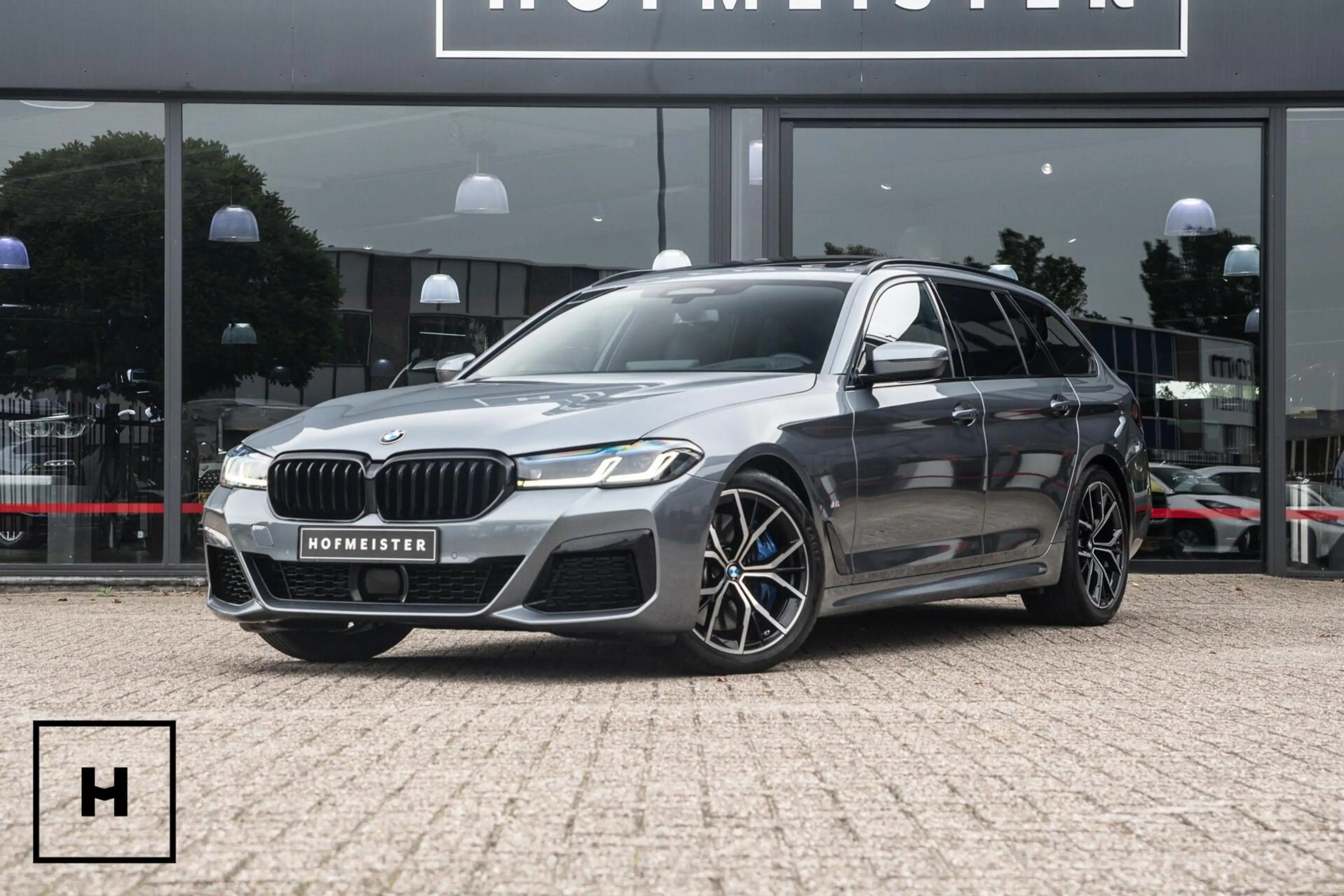 BMW 540 5-serie Touring 540i xDrive M-Sport | M-Stoelen! | — photo 8