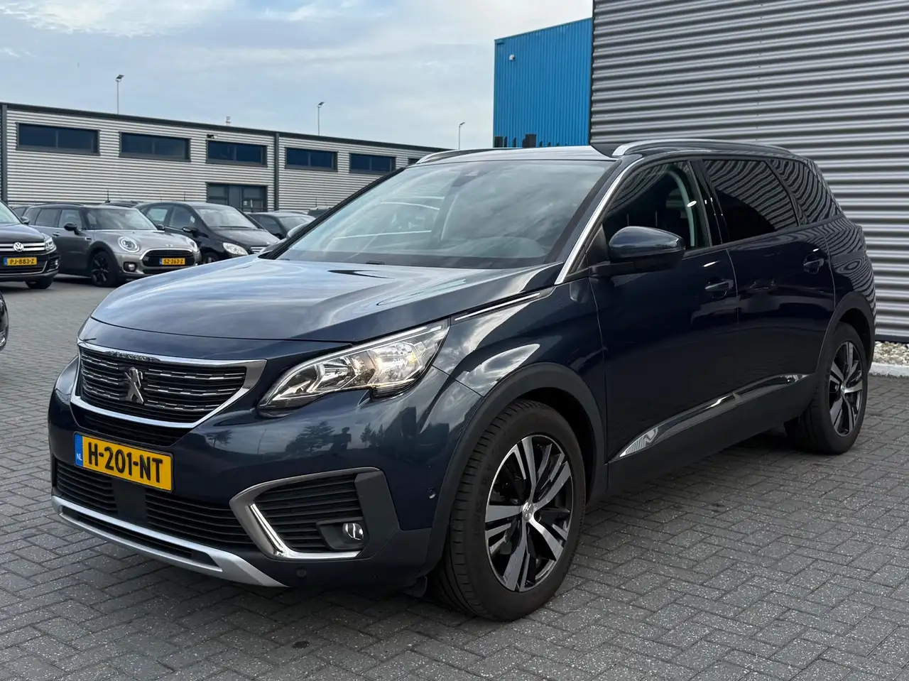 Peugeot 5008